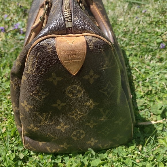 Authentic Louis Vuitton speedy 30 lock no key - Picture 3 of 16